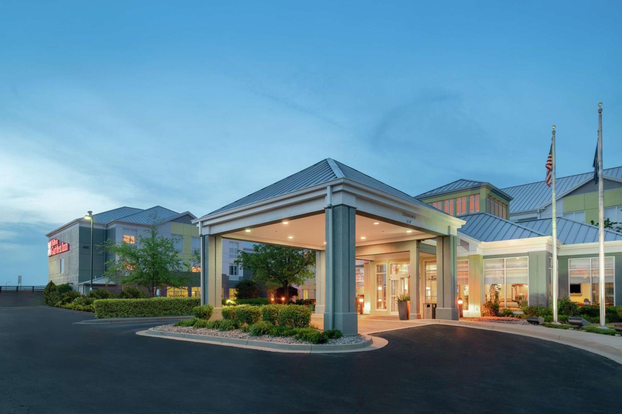 Hilton Garden Inn Louisville East Eksteriør billede